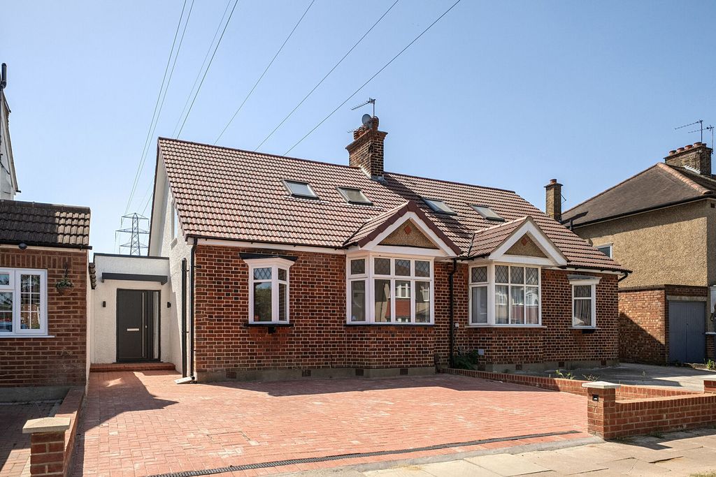 Property photo 1 of 22