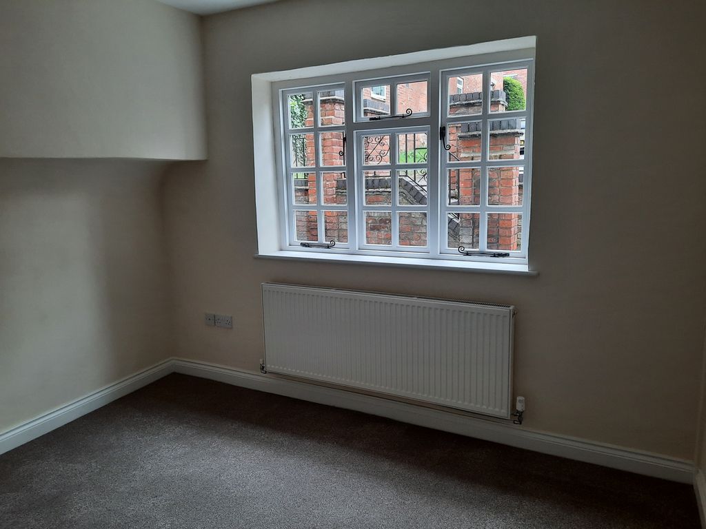 Property photo 3 of 9 Bedroom1