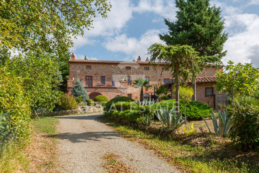 Property photo 1 of 63