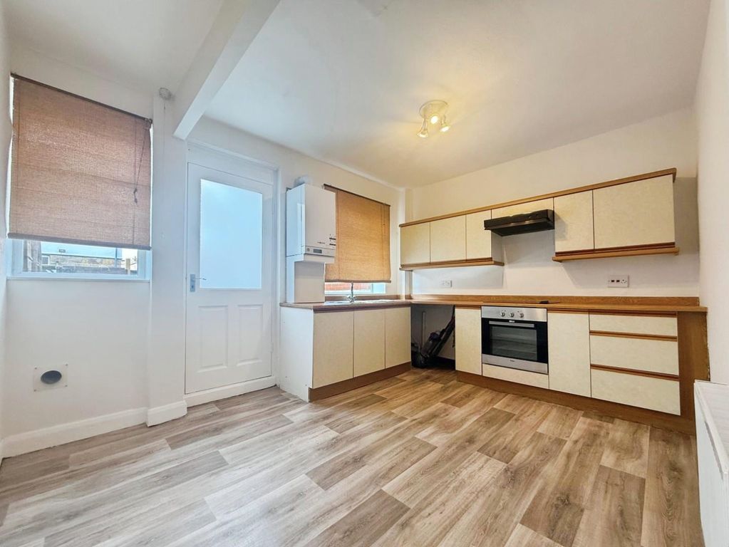 Property photo 2 of 12 6A8F0Fb0-2.Jpg