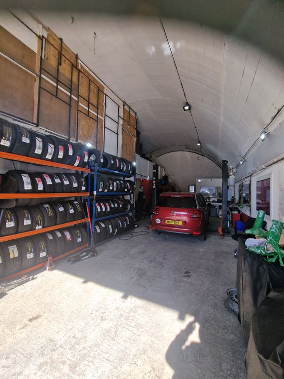 Property photo 3 of 8