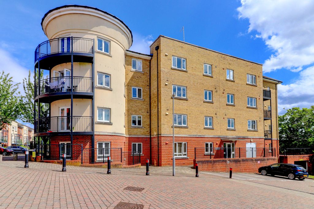 Property photo 1 of 10 Picture No. 04