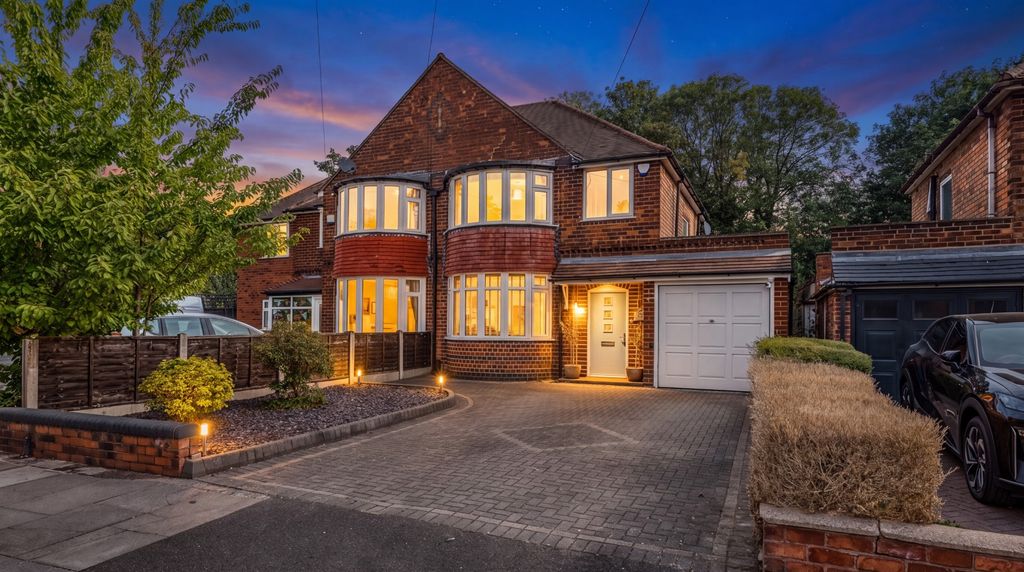 Property photo 1 of 46 4528902