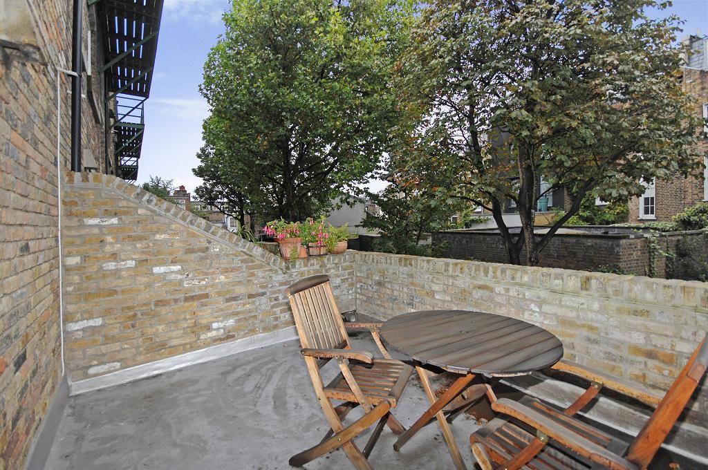 Property photo 2 of 4