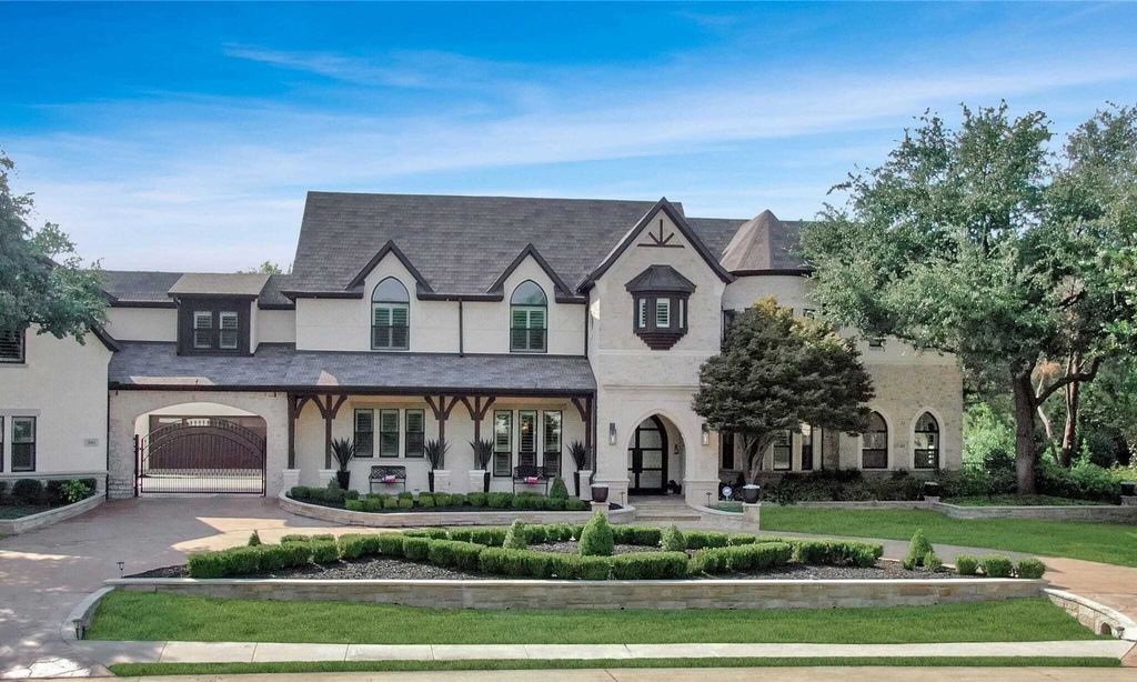 Property photo 1 of 31