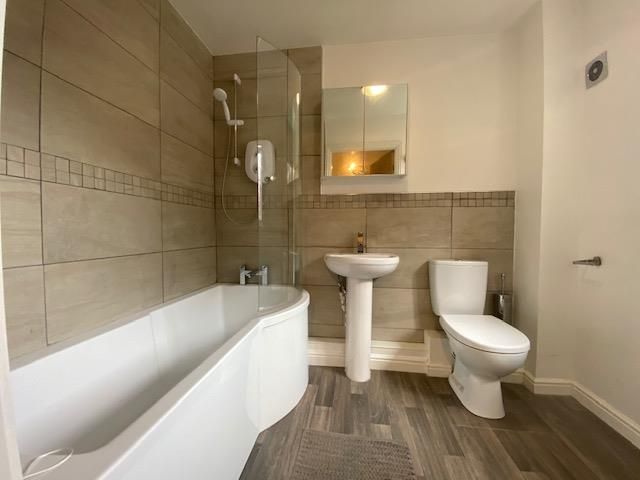 Property photo 3 of 5 12 Lowfield Bathroom.Jpg