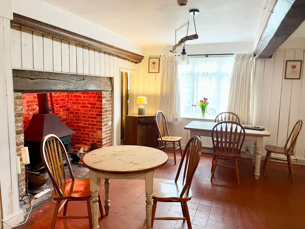 Property photo 3 of 21