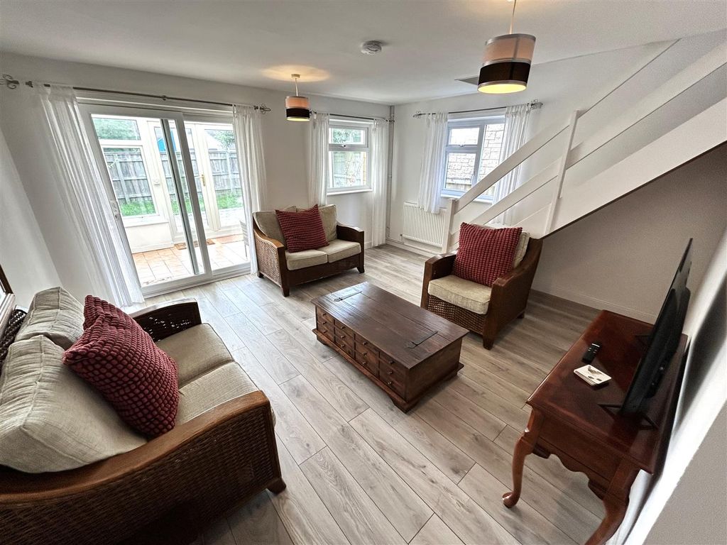 Property photo 3 of 13 Img_1907.Jpg