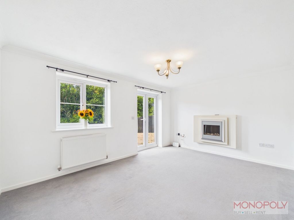 Property photo 3 of 15