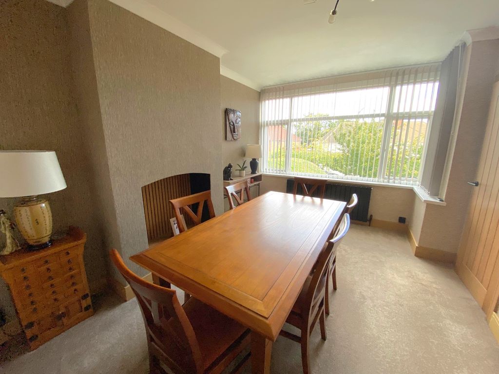 Property photo 3 of 26