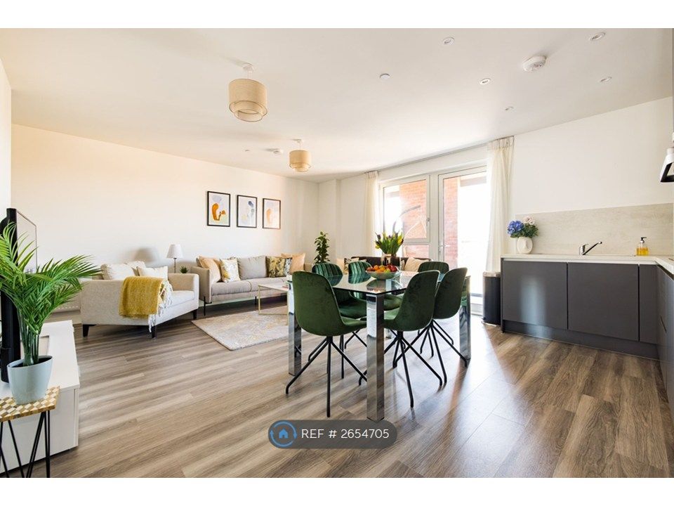 Property photo 1 of 35