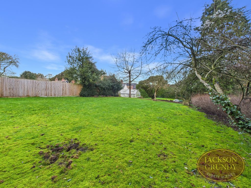 Property photo 3 of 25 Photo 3