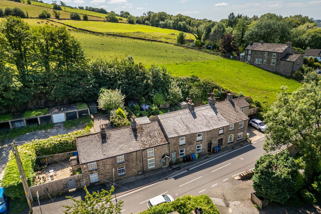 Property photo 1 of 35