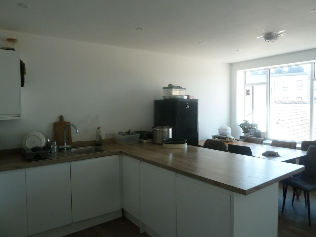 Property photo 3 of 3 Kitchen