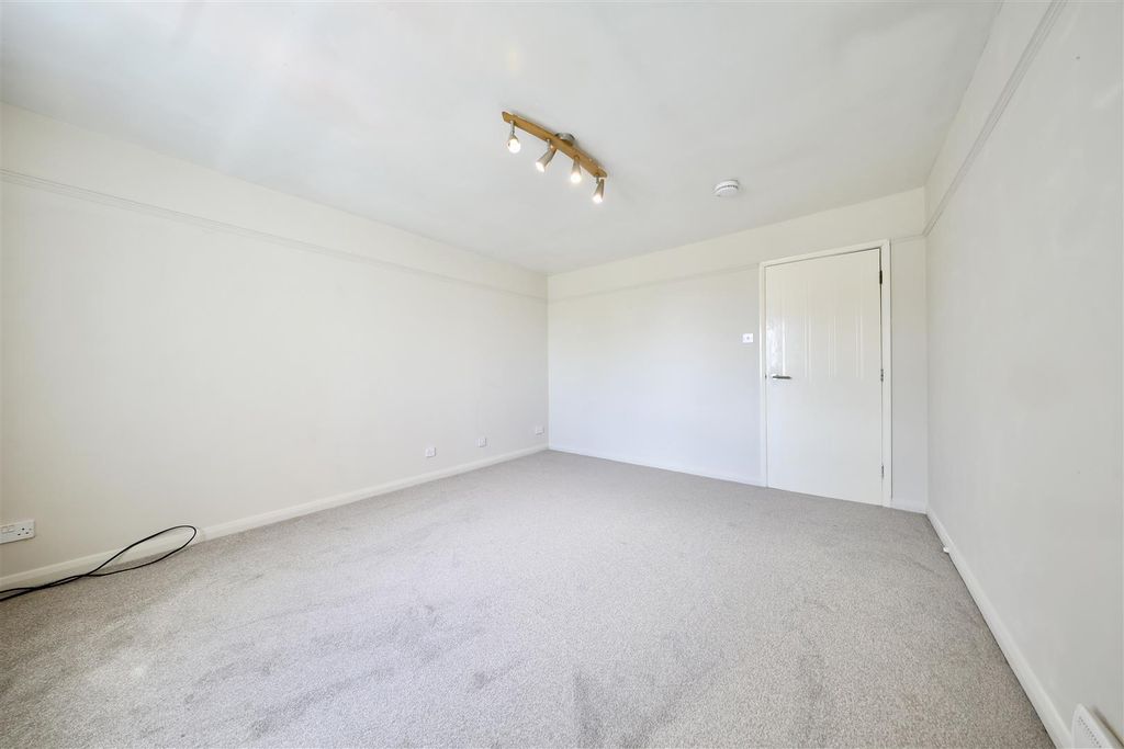 Property photo 2 of 6 0A9A6070.Jpg