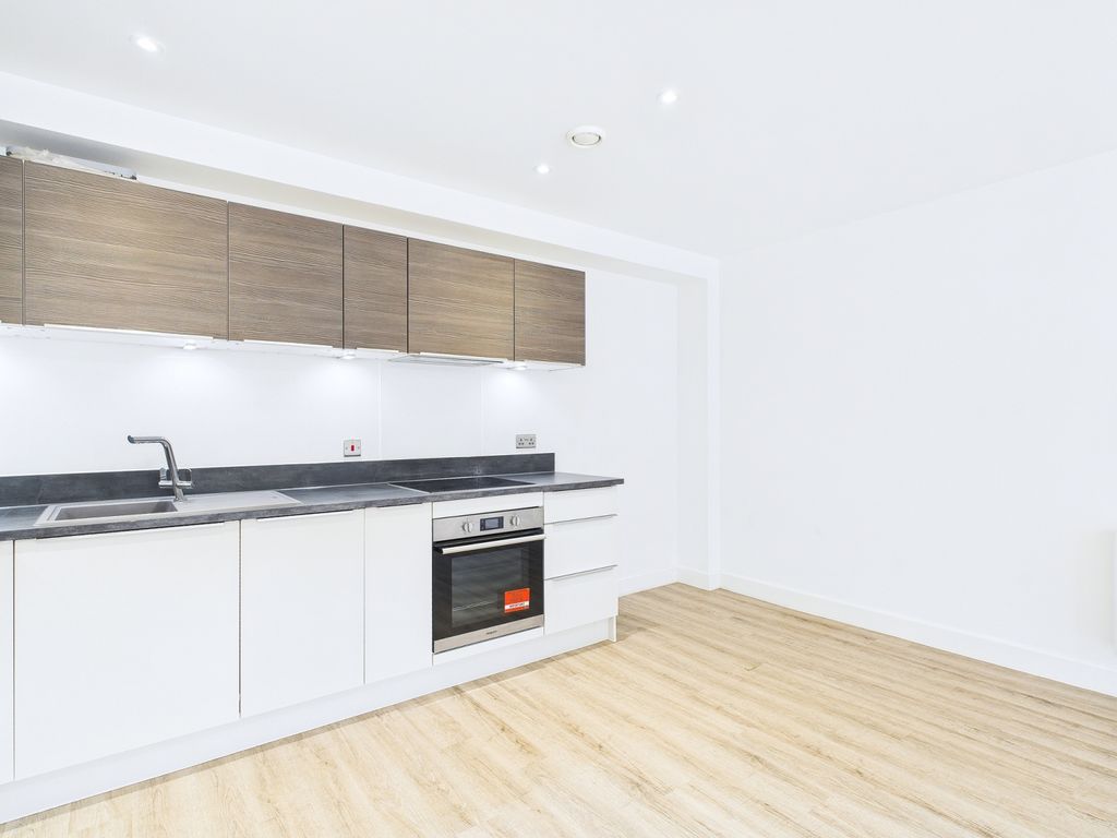 Property photo 2 of 7 Cam01909G0-Pr0401-Still002