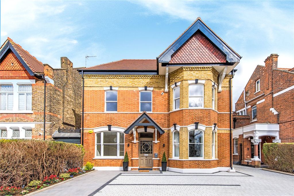 Property photo 3 of 6 Exterior