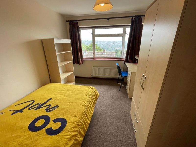 Property photo 2 of 8 Photo 16