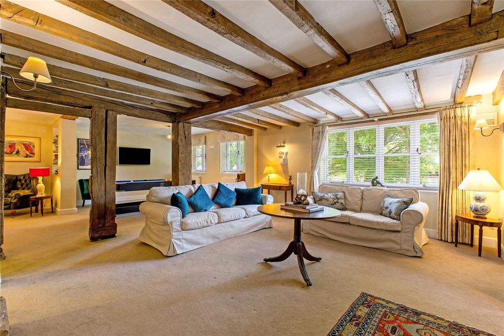 Property photo 2 of 27 Picture No. 06