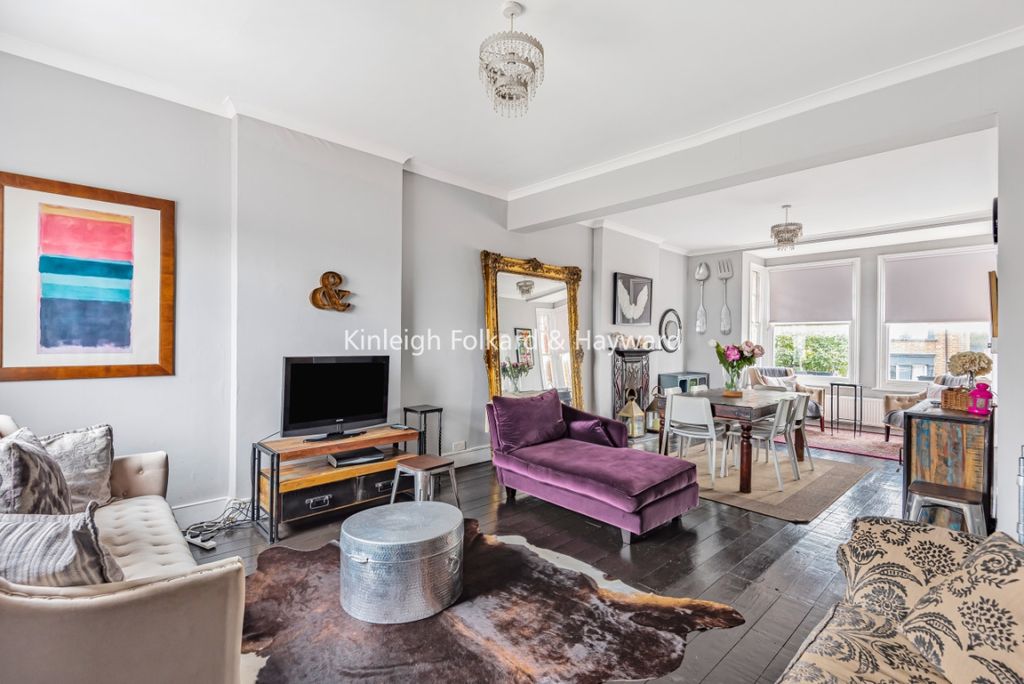 Property photo 2 of 11 3775E137-3873-4d39-B
