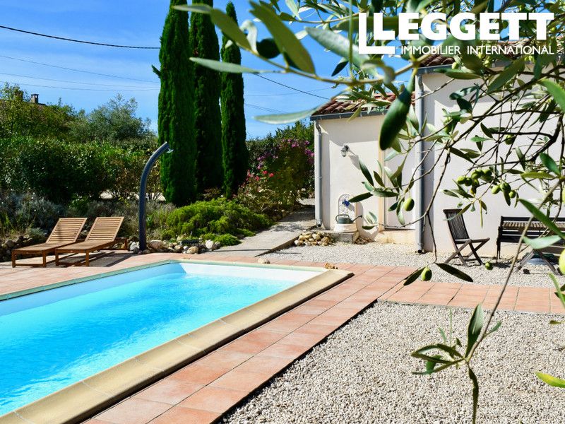 Property photo 3 of 10