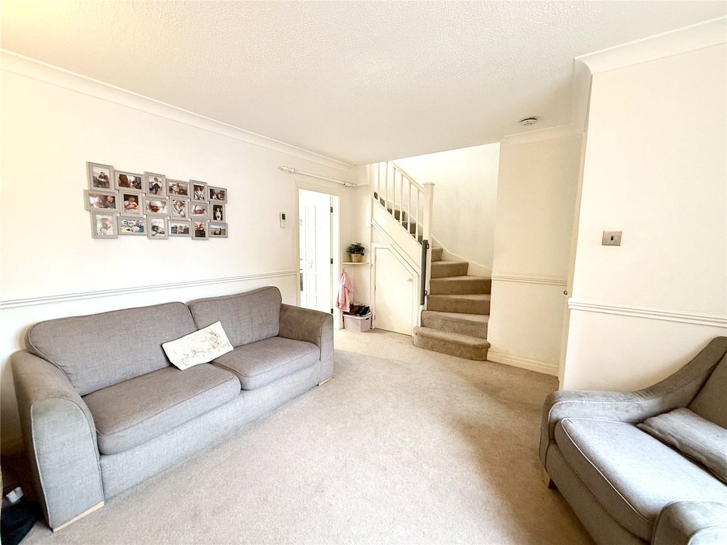 Property photo 3 of 15 Picture No. 18