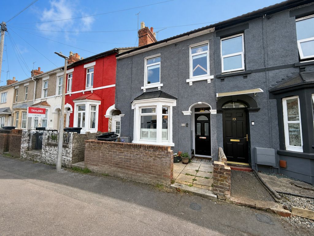 Property photo 2 of 12