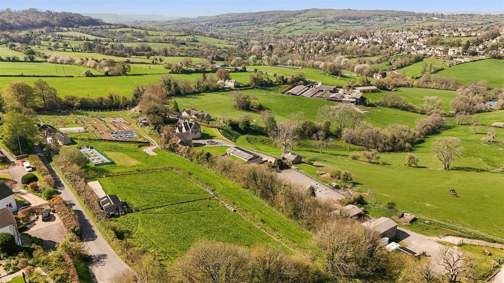 Property photo 1 of 11 Ph2_6501087.Jpg