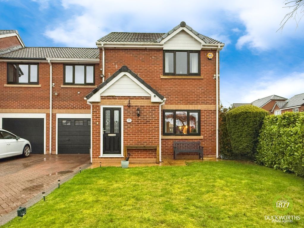 Property photo 1 of 34