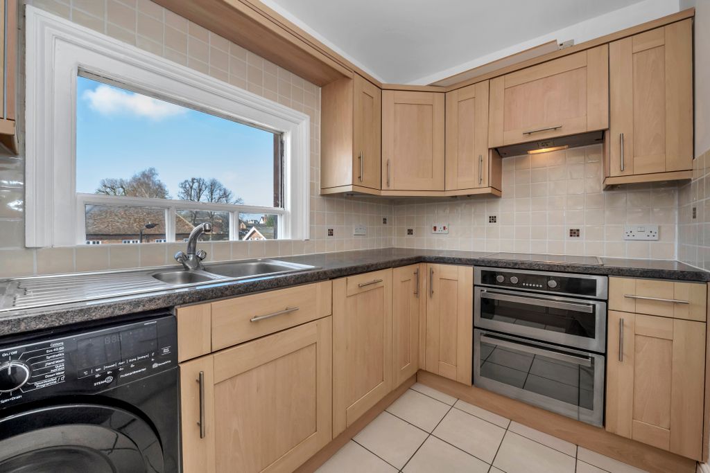 Property photo 3 of 13 Dcp_4721