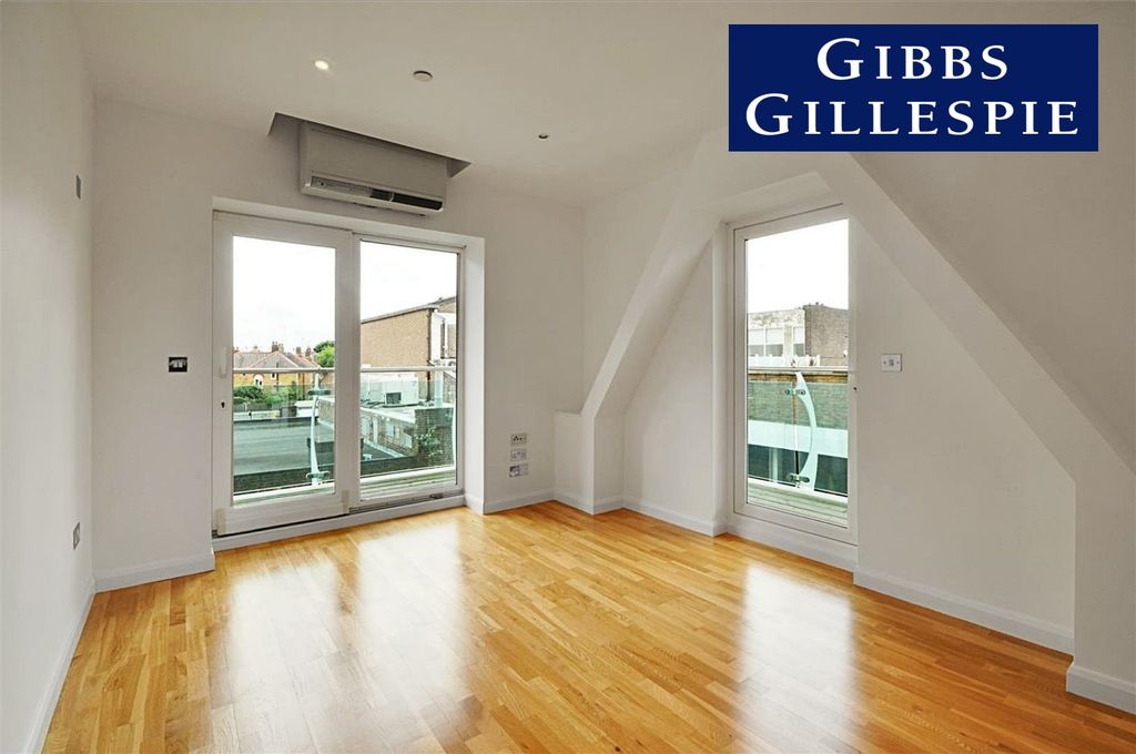 Property photo 1 of 8 1