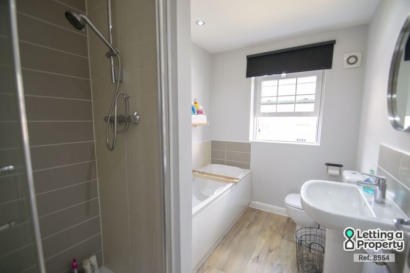 Property photo 3 of 24