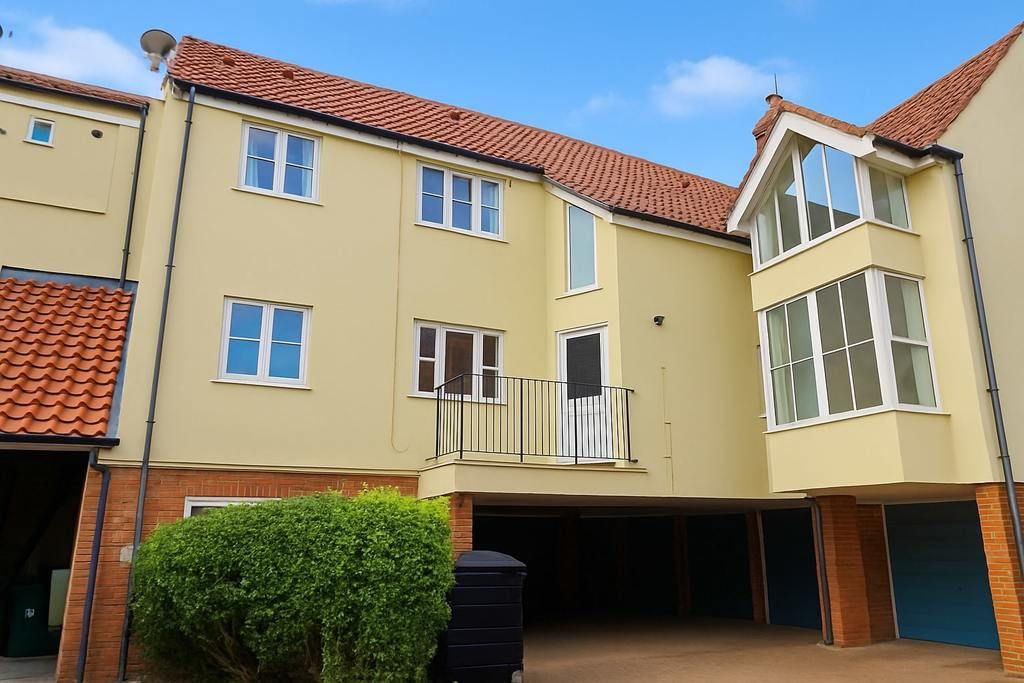 Property photo 3 of 6