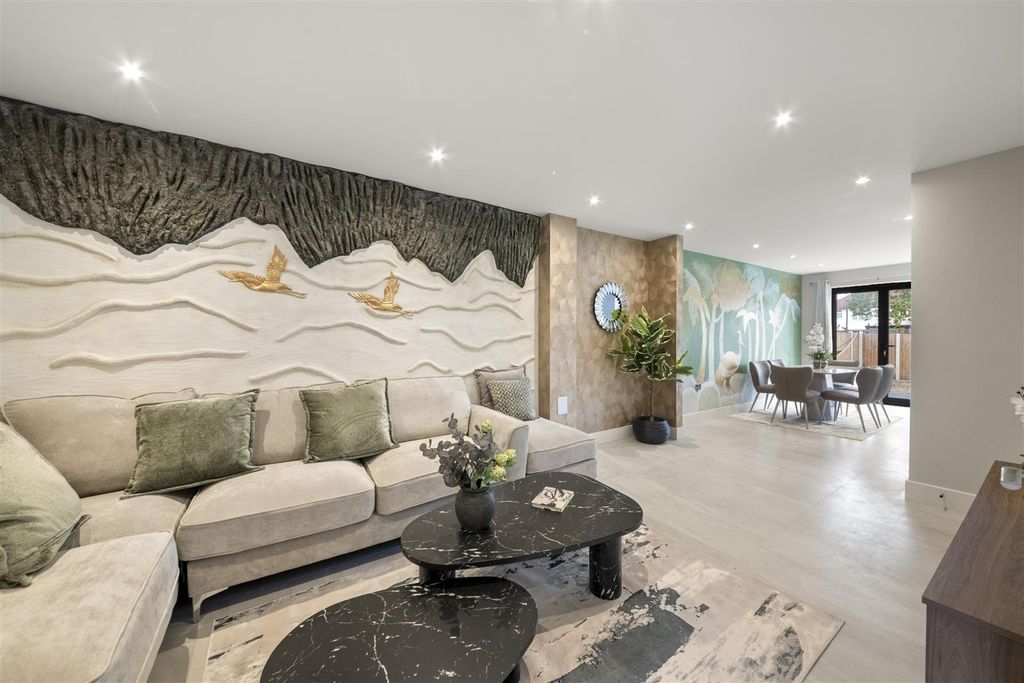 Property photo 1 of 22 Dsc_1405.Jpg