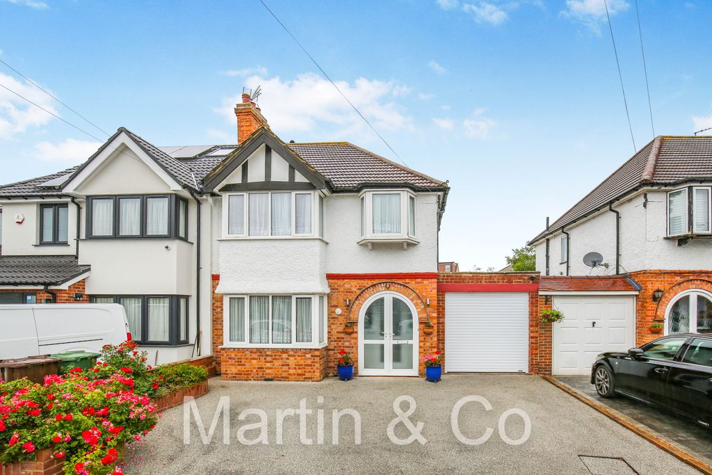 Property photo 1 of 18 1716501066 - 63 Ash Road, Sm3 - 2