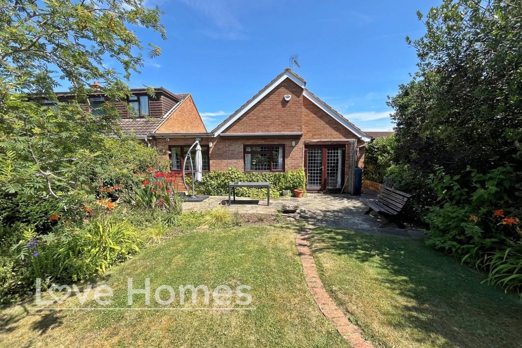 Property photo 1 of 13 5307670