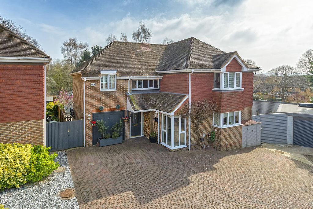 Property photo 1 of 54 4Avondale01.Jpg