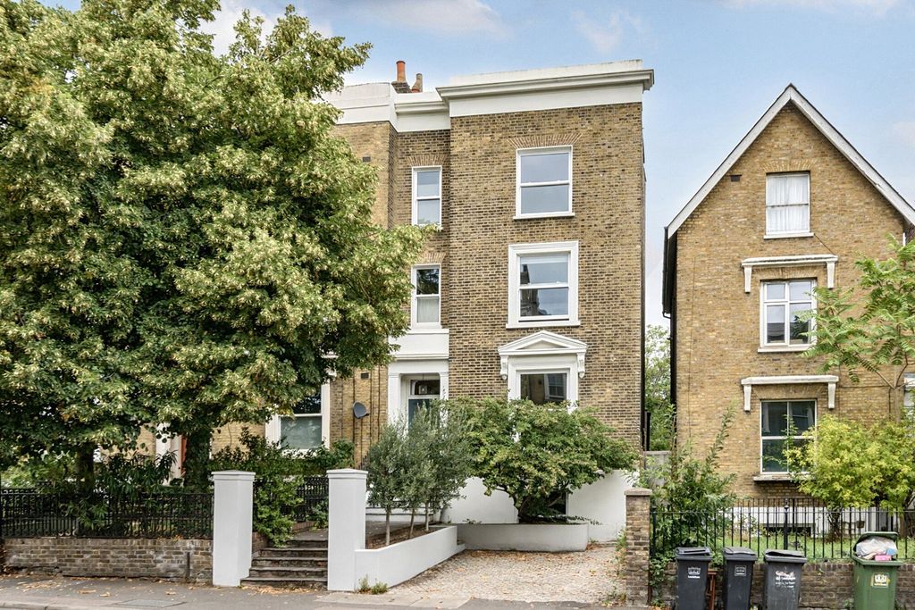 Property photo 1 of 39 1340381-2-68A486d...