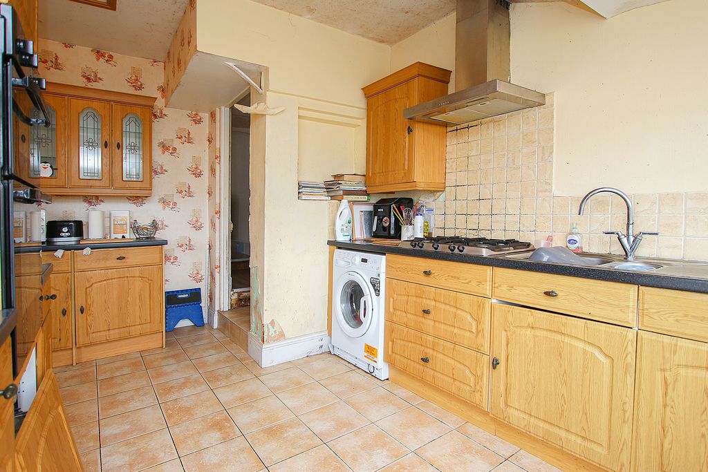 Property photo 3 of 13 Photo 2
