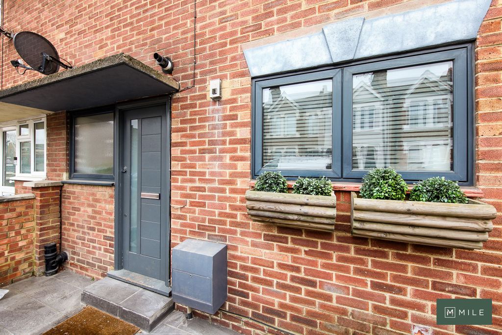 Property photo 3 of 17 5 St. Margarets Road - Khttcc9Vlhzqgw6Ngxse