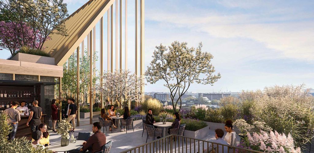 Property photo 2 of 22