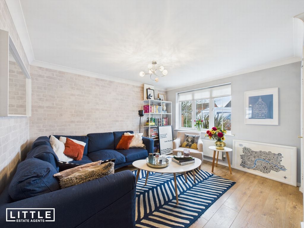 Property photo 3 of 18 Photo 14