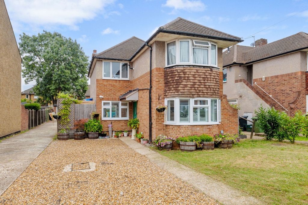 Property photo 1 of 20