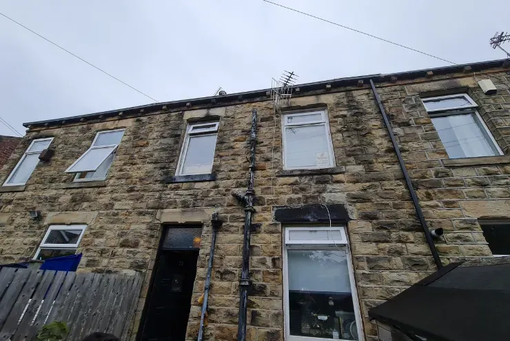 Property photo 2 of 11
