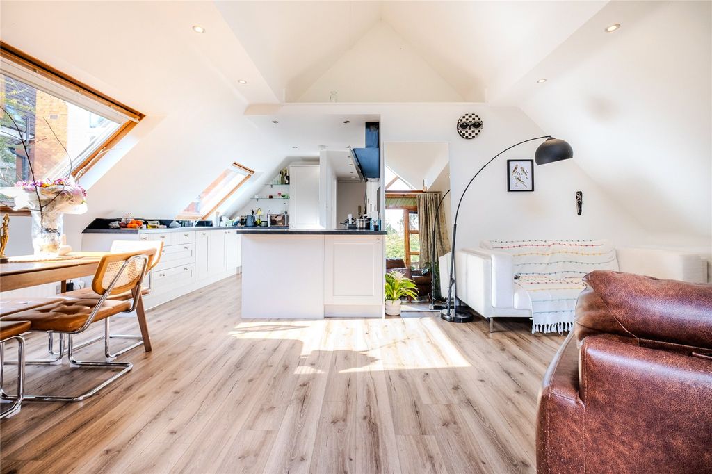 Property photo 3 of 10 Picture No. 07