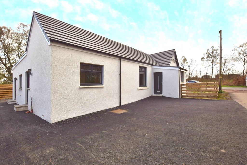 Property photo 1 of 27