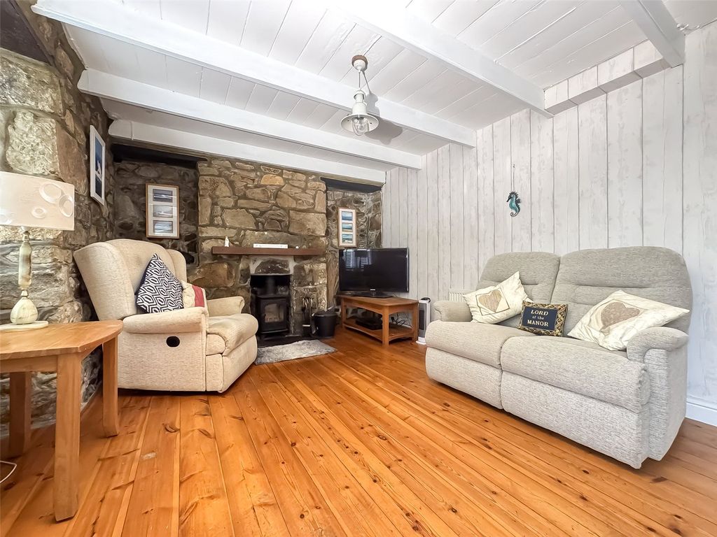 Property photo 3 of 20 Picture No. 02