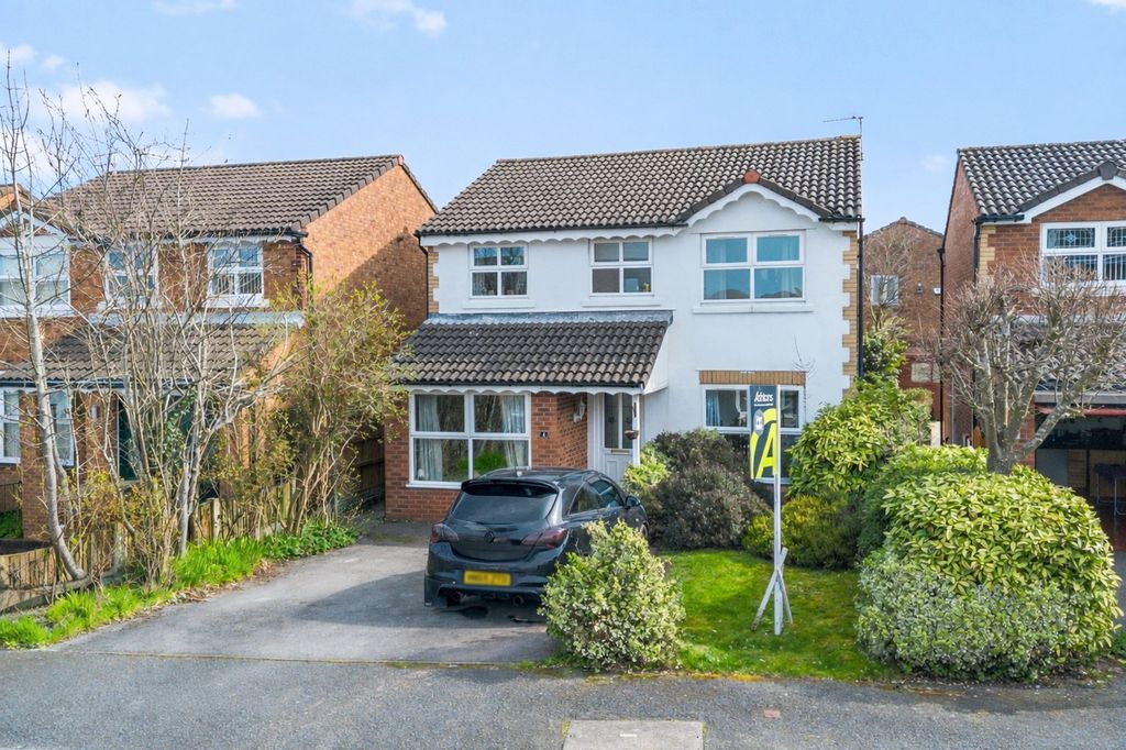 Property photo 1 of 23