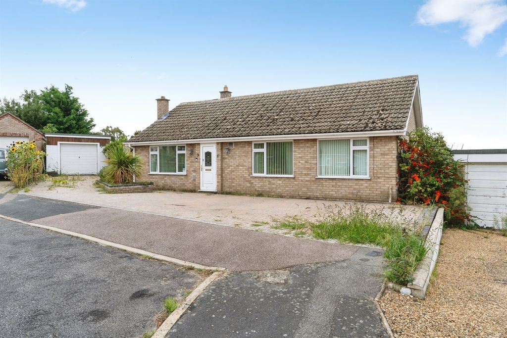 Property photo 1 of 19