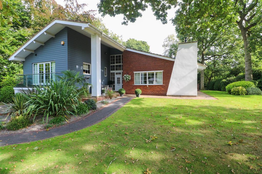 Property photo 2 of 22 Img_2105.Jpg